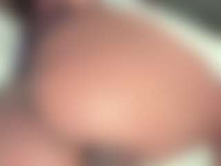 ROUSSH's Live Sex Cam Show