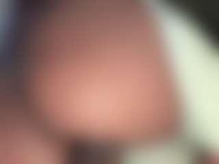 ROUSSH's Live Sex Cam Show