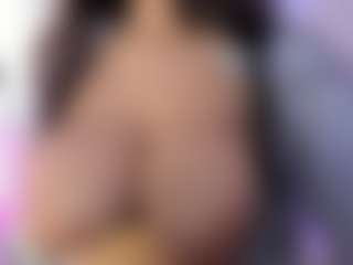 akura011's Live Sex Cam Show