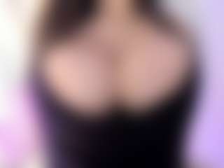 akura011's Live Sex Cam Show