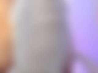 akura011's Live Sex Cam Show