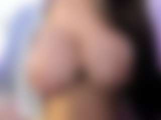 akura011's Live Sex Cam Show