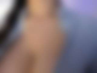 akura011's Live Sex Cam Show