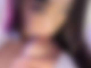 akura011's Live Sex Cam Show