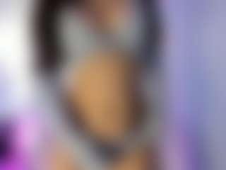 akura011's Live Sex Cam Show
