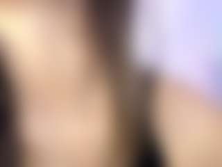 akura011's Live Sex Cam Show
