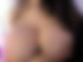akura011's Live Sex Cam Show