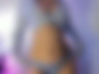 akura011's Live Sex Cam Show