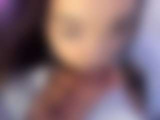 akura011's Live Sex Cam Show
