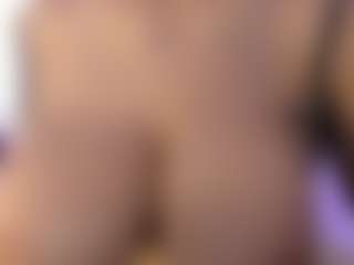akura011's Live Sex Cam Show