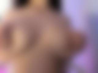 akura011's Live Sex Cam Show