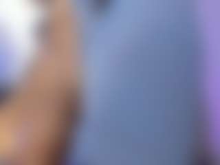 akura011's Live Sex Cam Show