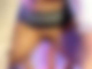 akura011's Live Sex Cam Show