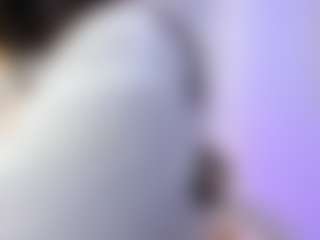 akura011's Live Sex Cam Show