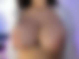 akura011's Live Sex Cam Show