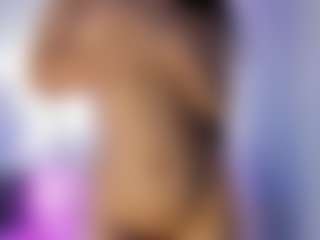 akura011's Live Sex Cam Show