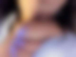 akura011's Live Sex Cam Show