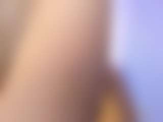 akura011's Live Sex Cam Show