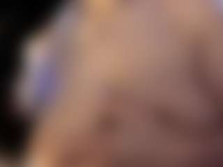 akura011's Live Sex Cam Show