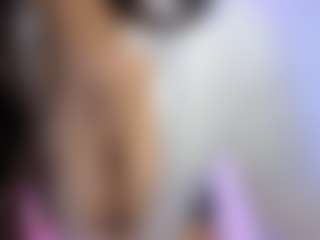 akura011's Live Sex Cam Show