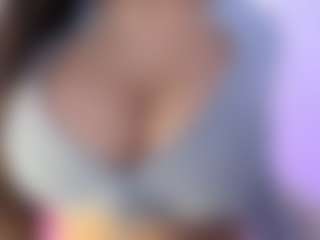 akura011's Live Sex Cam Show