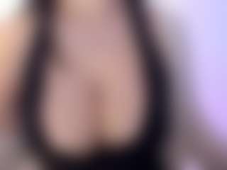 akura011's Live Sex Cam Show