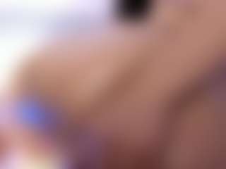 akura011's Live Sex Cam Show