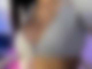 akura011's Live Sex Cam Show