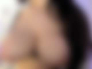 akura011's Live Sex Cam Show