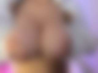 akura011's Live Sex Cam Show