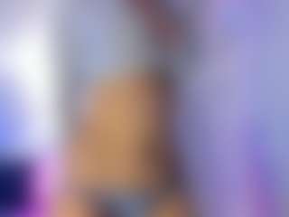 akura011's Live Sex Cam Show