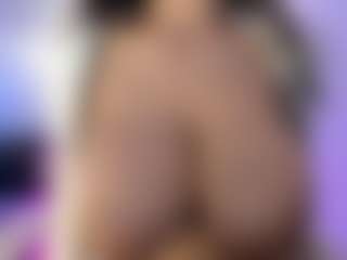 akura011's Live Sex Cam Show