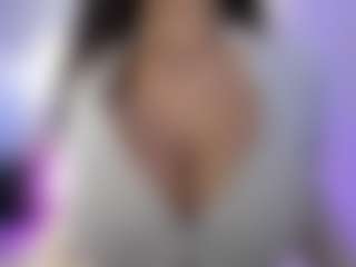 akura011's Live Sex Cam Show