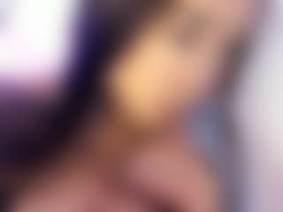 akura011's Live Sex Cam Show