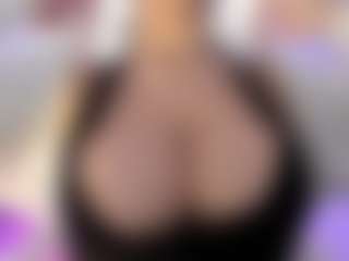 akura011's Live Sex Cam Show