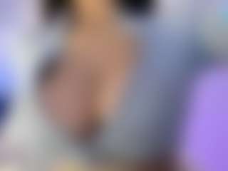 akura011's Live Sex Cam Show