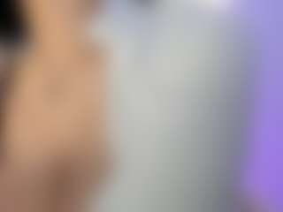akura011's Live Sex Cam Show