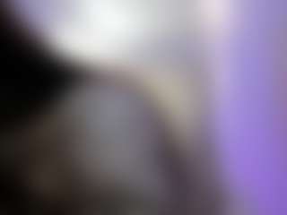 akura011's Live Sex Cam Show