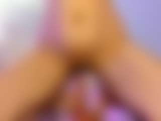 akura011's Live Sex Cam Show
