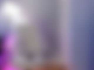 akura011's Live Sex Cam Show