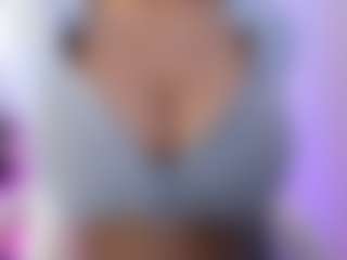 akura011's Live Sex Cam Show
