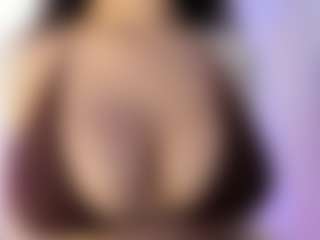 akura011's Live Sex Cam Show