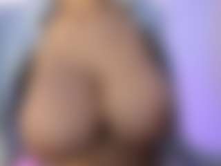 akura011's Live Sex Cam Show