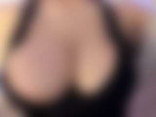akura011's Live Sex Cam Show