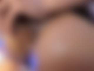 akura011's Live Sex Cam Show