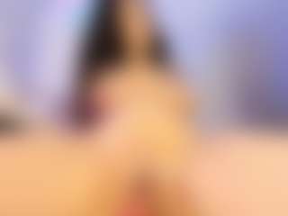 akura011's Live Sex Cam Show