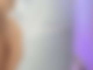 akura011's Live Sex Cam Show