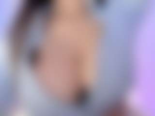 akura011's Live Sex Cam Show