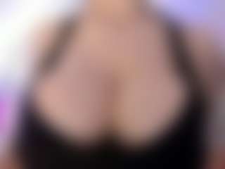 akura011's Live Sex Cam Show