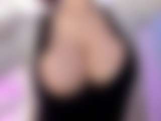 akura011's Live Sex Cam Show